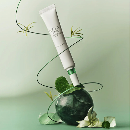 Skin1004 Madagascar Centella Tea-trica Spot Cream 20ml